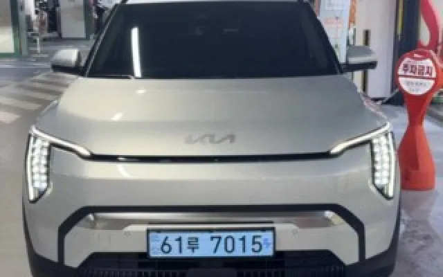 EV3롱레인지 중고차 EV3 롱레인지 2WD 매물 사진 5 - 2024/08 30,819km