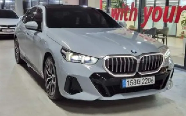 EV3롱레인지 중고차 5시리즈 (G60) 520i 매물 사진 12 - 2025/07 17,212km