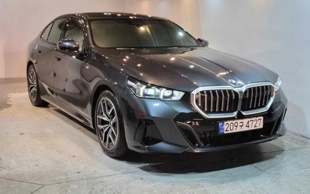 EV3롱레인지 중고차 5시리즈 (G60) 520i 매물 사진 7 - 2025/04 8,108km